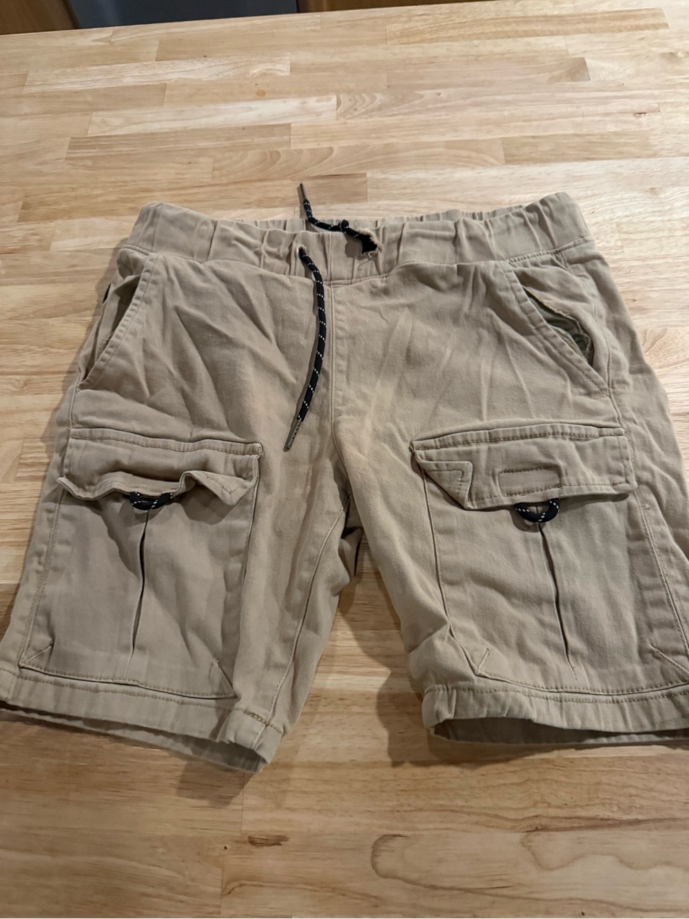 Ring of Fire Men's Cargo Shorts in Khaki